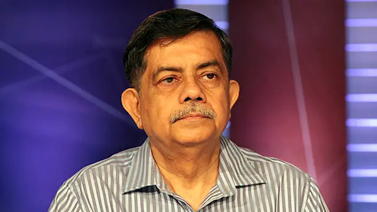 সাত কলেজ নিয়ে গুজব ছড়াচ্ছে বিভিন্ন গ্রুপ: শিক্ষা উপদেষ্টা